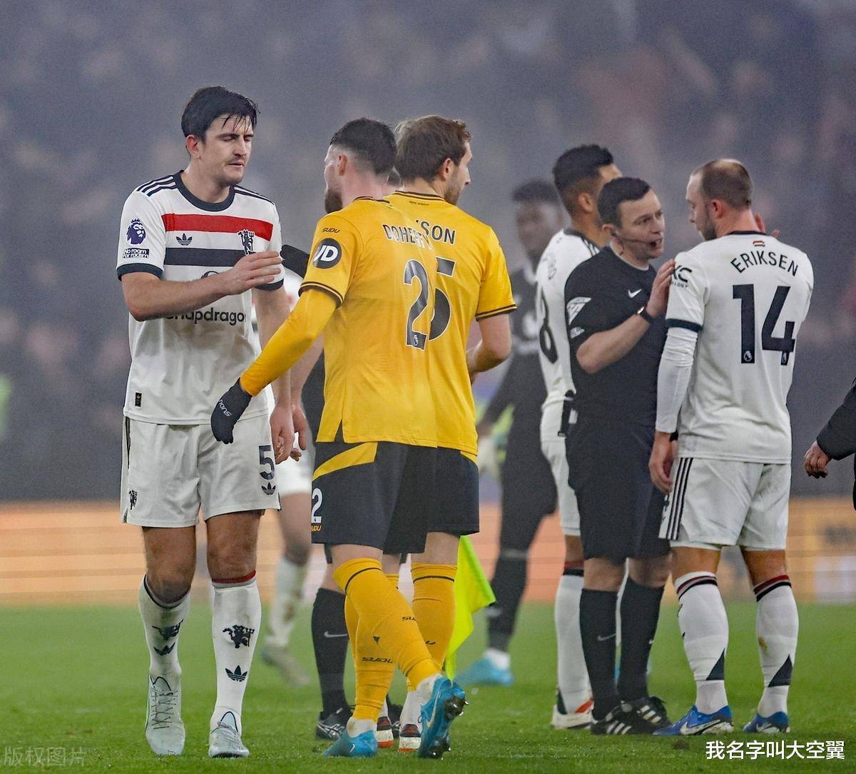 爱游戏排行榜关于曼联主场大捷，球员赛后激动庆祝胜利，这种生产专业不能一些过程完成.的信息