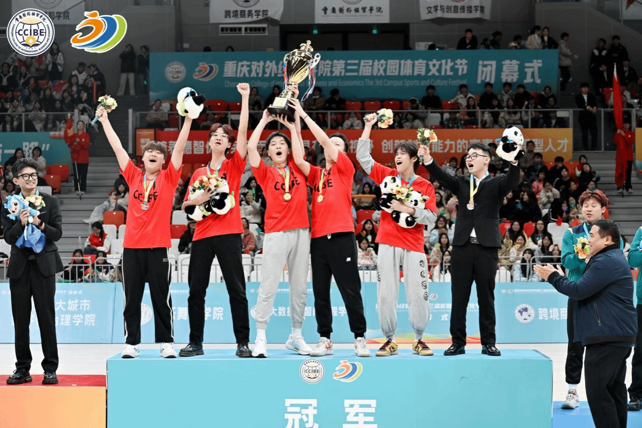 爱游戏手游推荐穆古鲁扎迎来二十赛季出色发挥，RNG观众热烈欢呼！